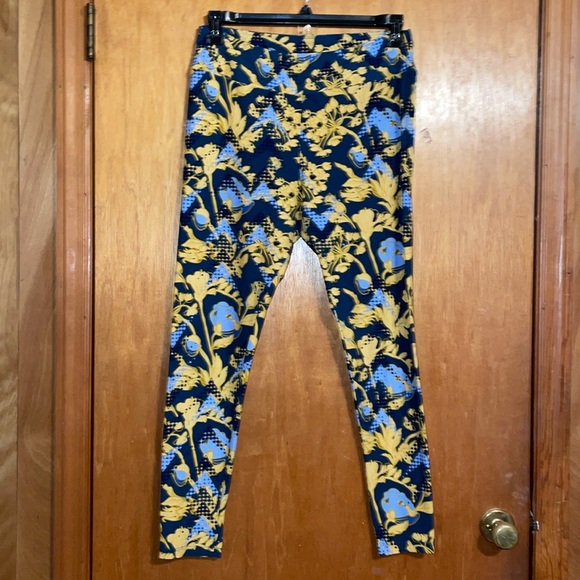 •LULAROE•BLUE & YELLOW BOHO ABSTRACT FLORAL TALL & CURVY LEGGINGS EUC - Picture 9 of 9